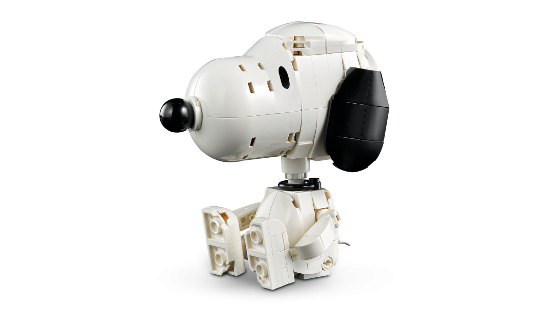 LEGO Ideas 21368 Peanuts: Snoopy's Doghouse