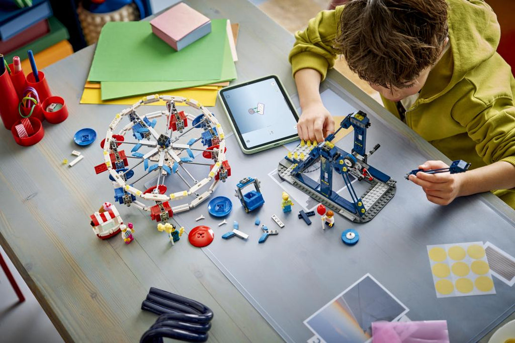 LEGO Creator 3-in-1 31389 Iconic Ferris Wheel