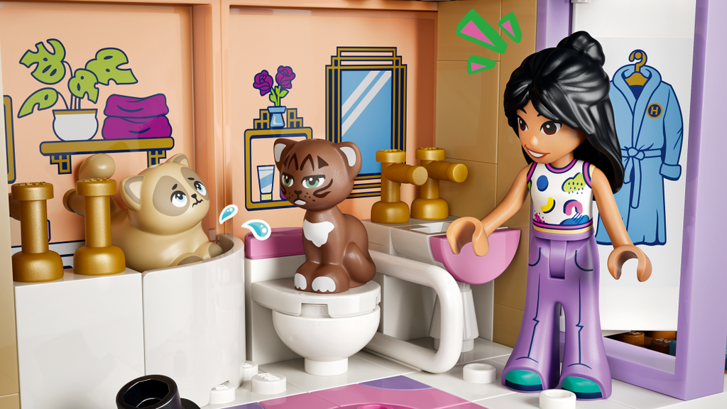 LEGO Friends 42704 Heartlake City Grand Hotel