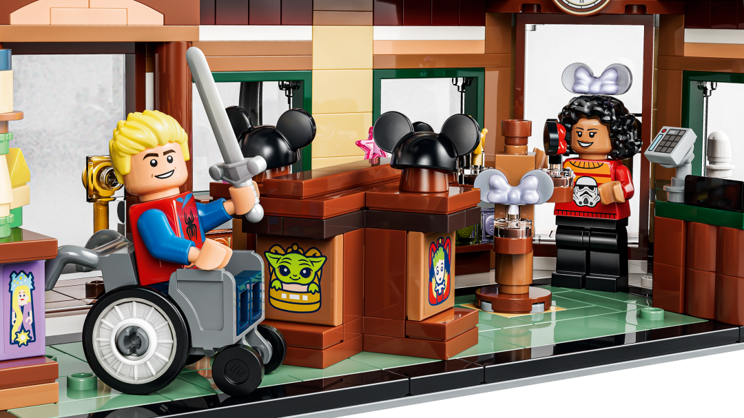 LEGO Disney 43302 Main Street, U.S.A.