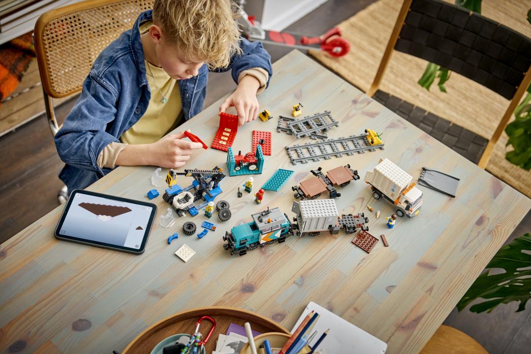 LEGO City 60509 Harbor Freight Train with Crane & Truck