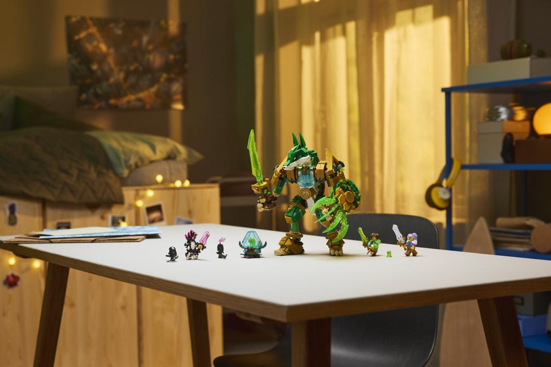 LEGO DREAMZzz 71508 Fox Guardian Mech