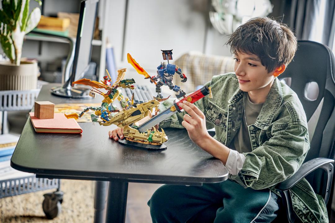 LEGO NINJAGO 71871 Battle at the Dragon's Blade