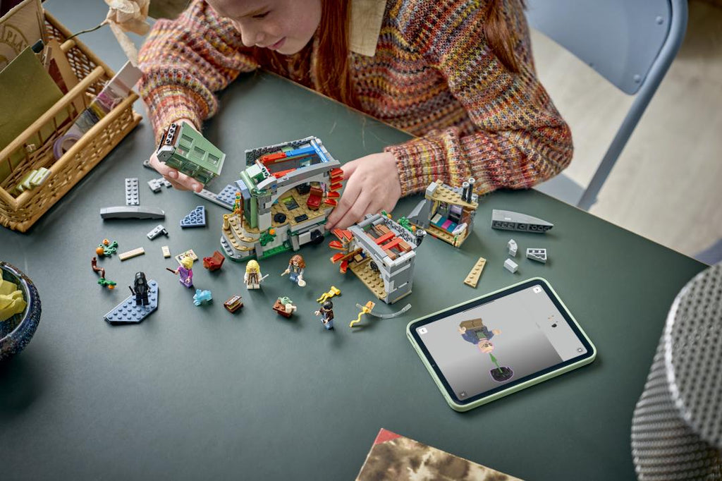 LEGO Harry Potter 76467 Luna Lovegood's House