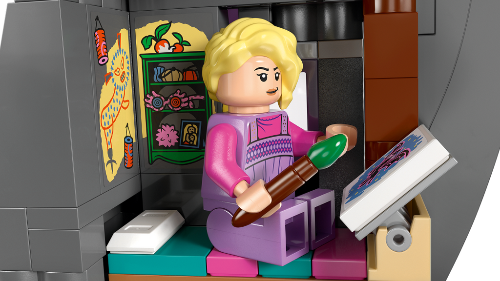 LEGO Harry Potter 76467 Luna Lovegood's House