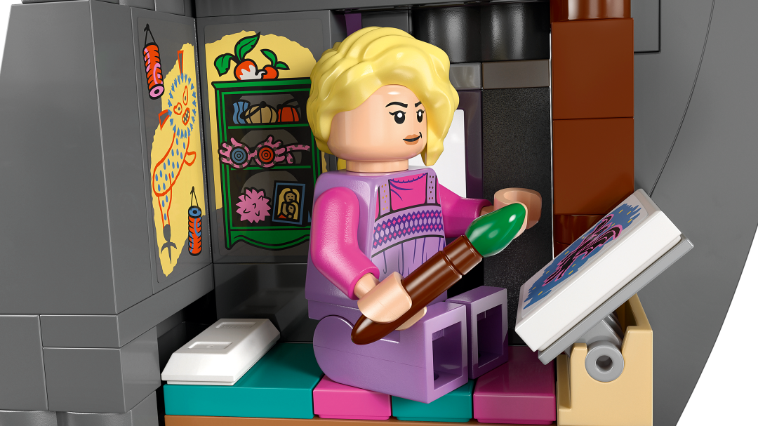 LEGO Harry Potter 76467 Luna Lovegood's House