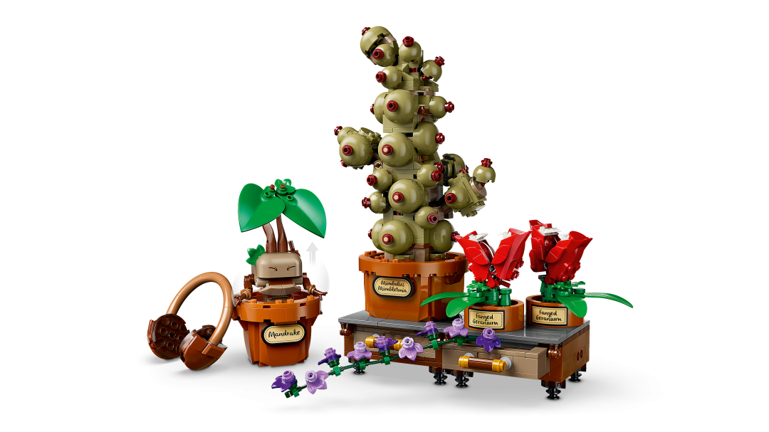 LEGO Harry Potter 76474 Hogwarts Herbology Plants