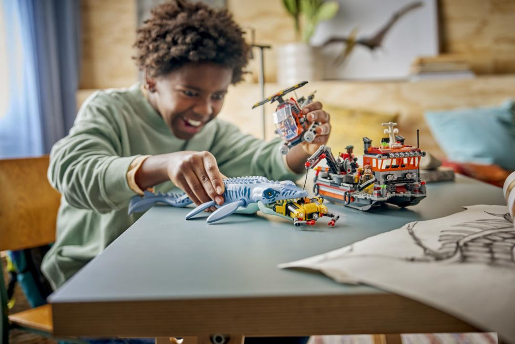 LEGO Jurassic World 77983 Mosasaurus Dinosaur Boat Attack