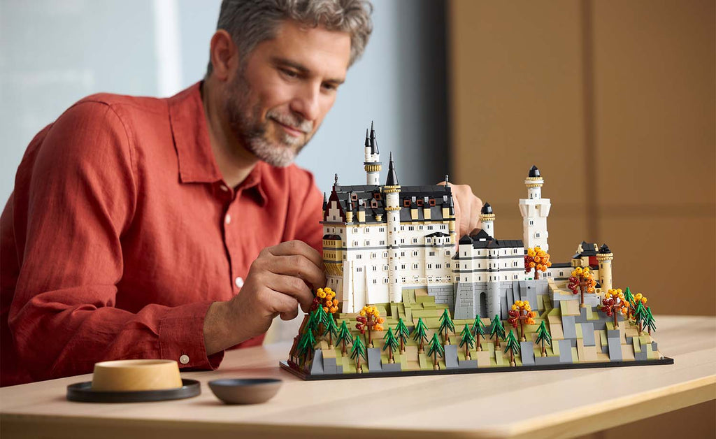LEGO Architecture 21063 Neuschwanstein Castle