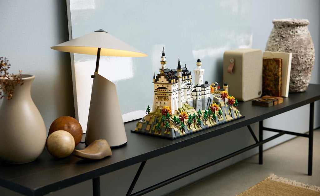 LEGO Architecture 21063 Neuschwanstein Castle