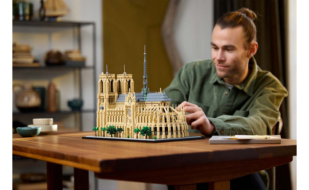LEGO Architecture 21061 Notre-Dame de Paris