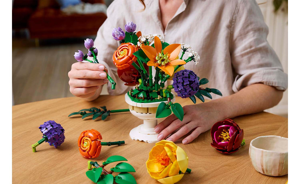 LEGO Botanicals 10345 Flower Arrangement