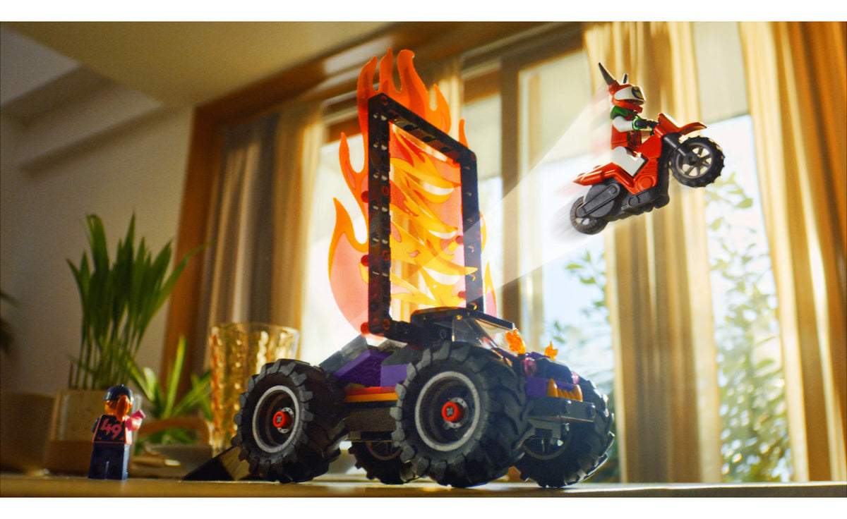 LEGO City 60339 Double Loop Stunt Arena