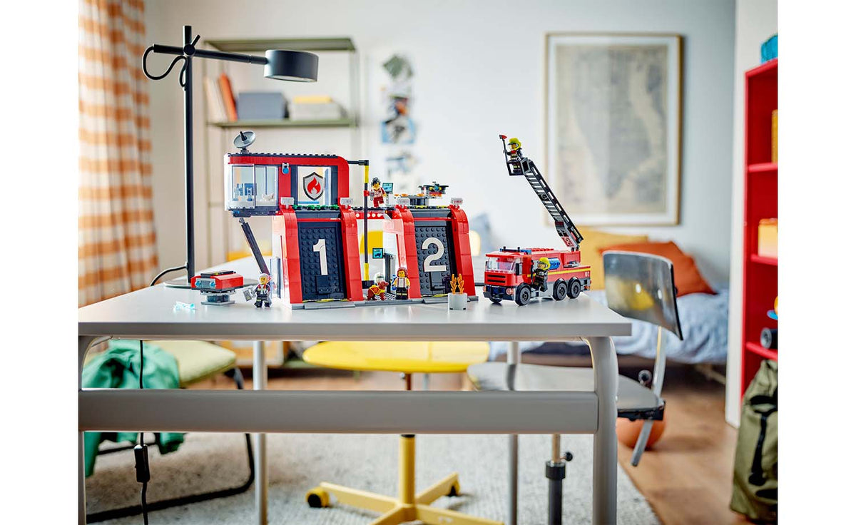 LEGO City 60414 Fire Station With Fire Truck
