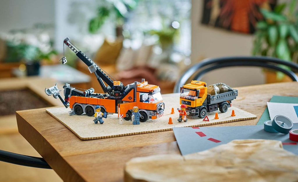 LEGO City 60467 Heavy-Duty Recovery Tow Truck with Crane