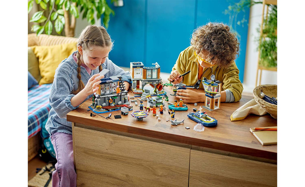 LEGO City 60419 Police Prison Island