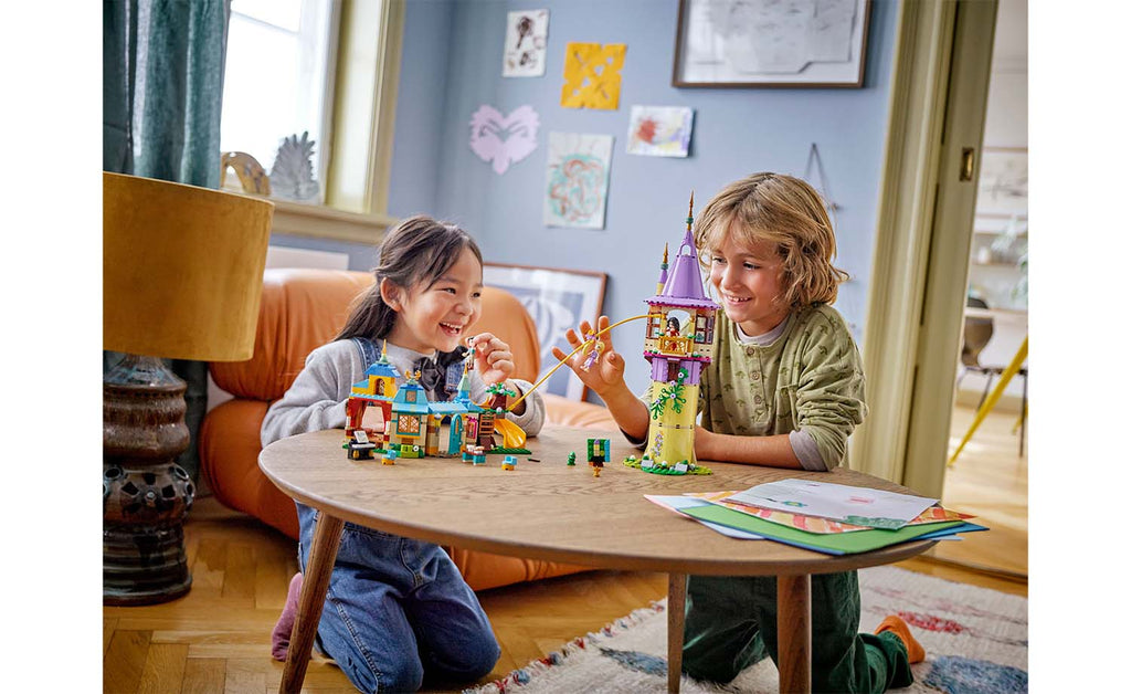 LEGO Disney 43241 Rapunzel's Tower & The Snuggly Duckling
