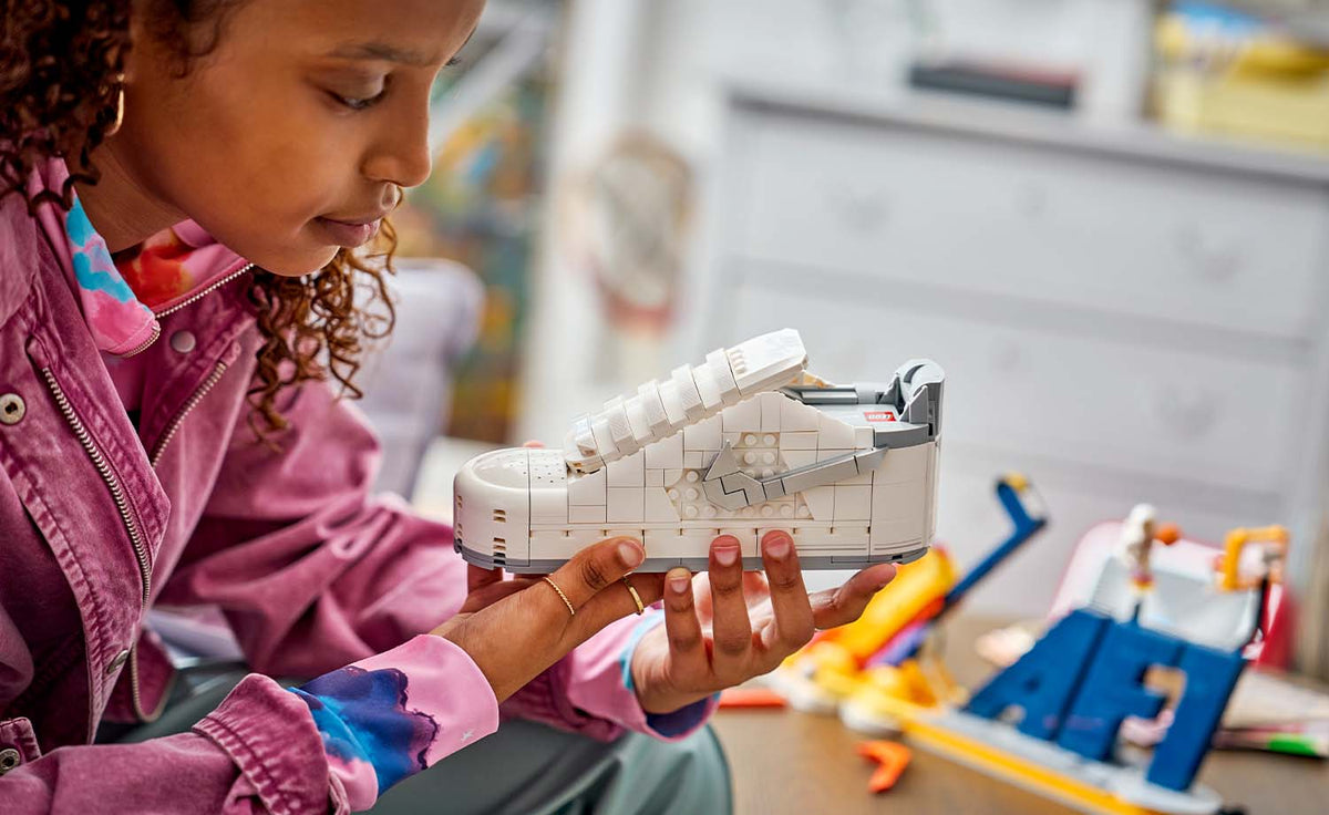 LEGO Editions 43026 Nike Air Force 1 x LEGO