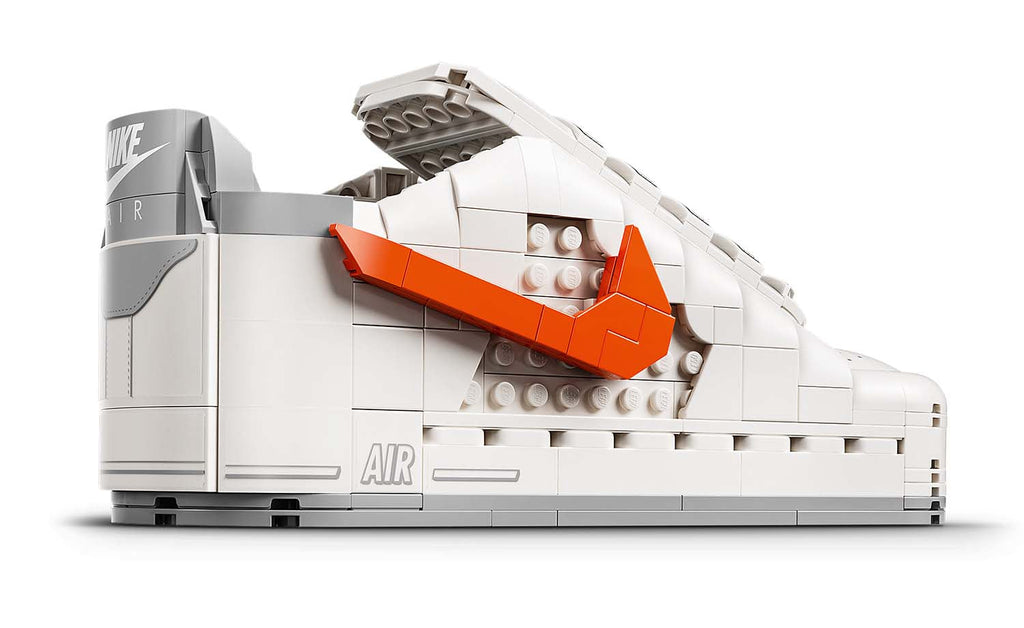 LEGO Editions 43026 Nike Air Force 1 x LEGO