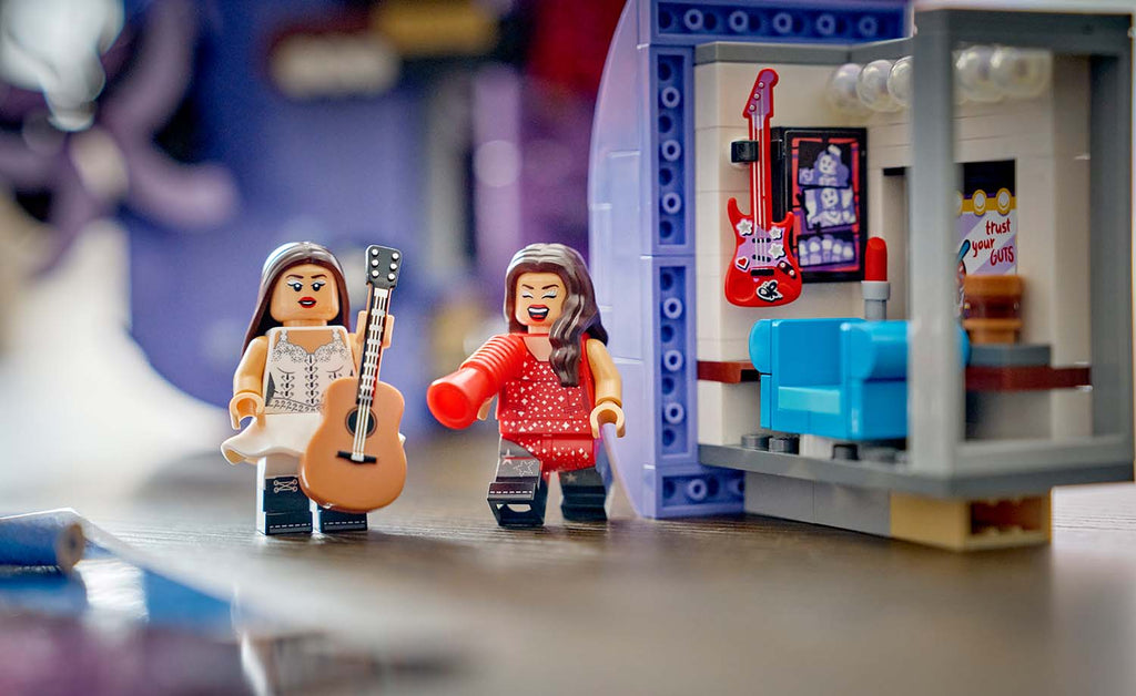 LEGO Editions 43031 Olivia Rodrigo's Dual Guitar