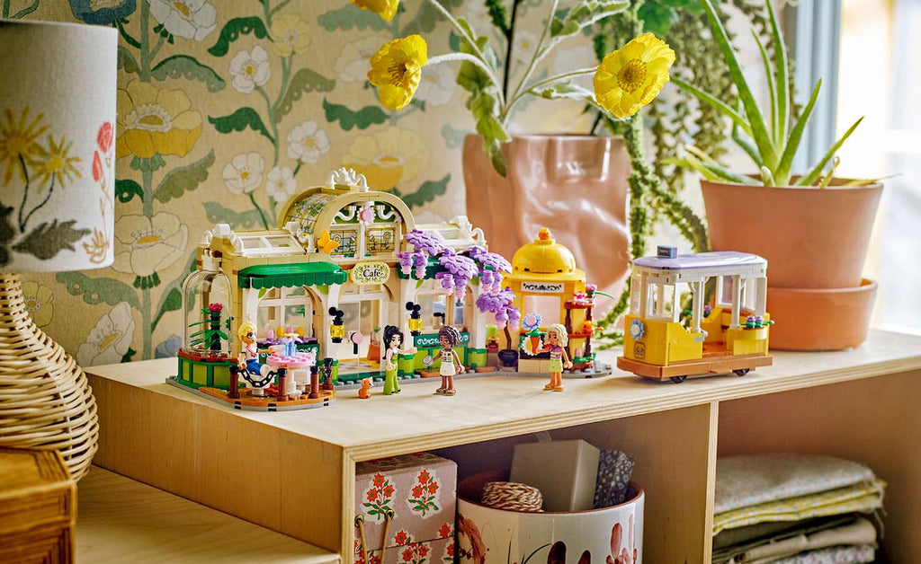 LEGO Friends 42671 Plant Café & Flower Shop