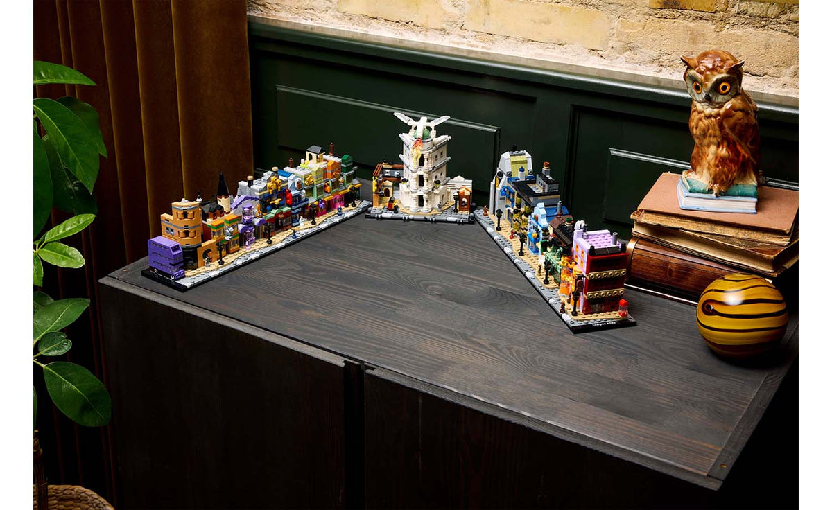 LEGO Harry Potter 76444 Diagon Alley Wizarding Shops
