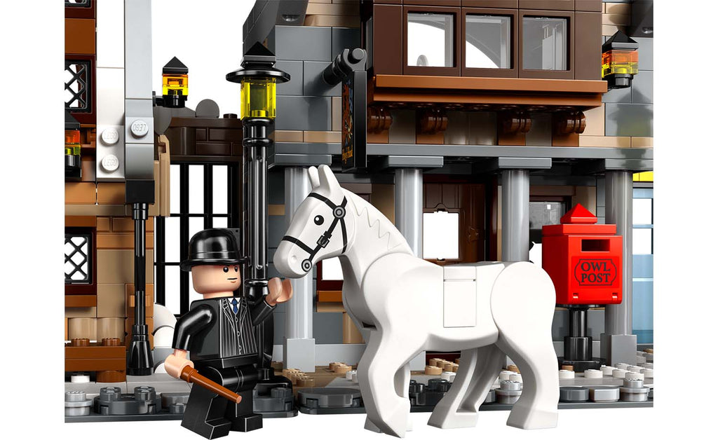 LEGO Harry Potter 76457 Hogsmeade Village – Collectors' Edition