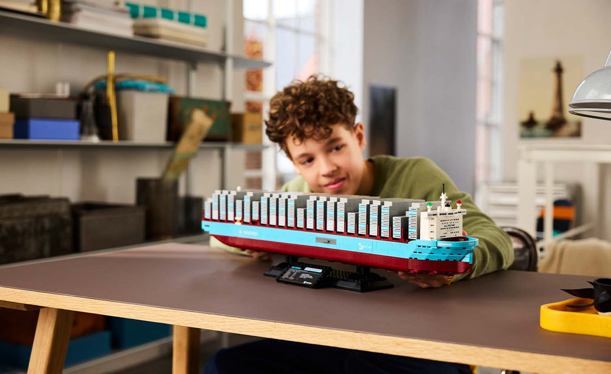 LEGO Iconic 40955 Maersk Dual-Fuel Container Vessel