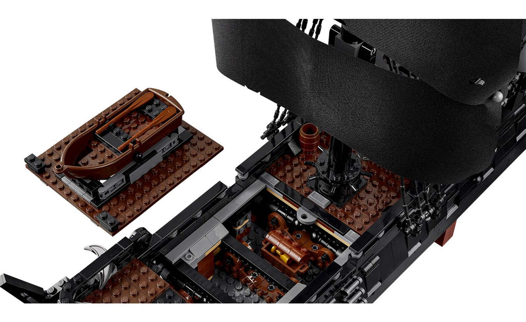 LEGO Icons 10365 Captain Jack Sparrow's Pirate Ship