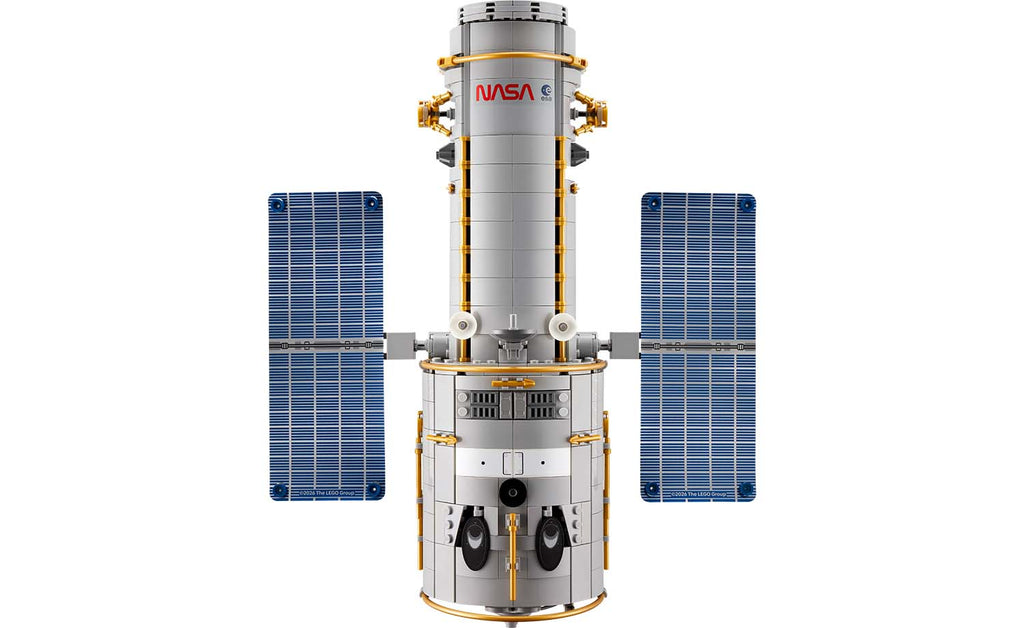 LEGO Icons 11382 Hubble Space Telescope