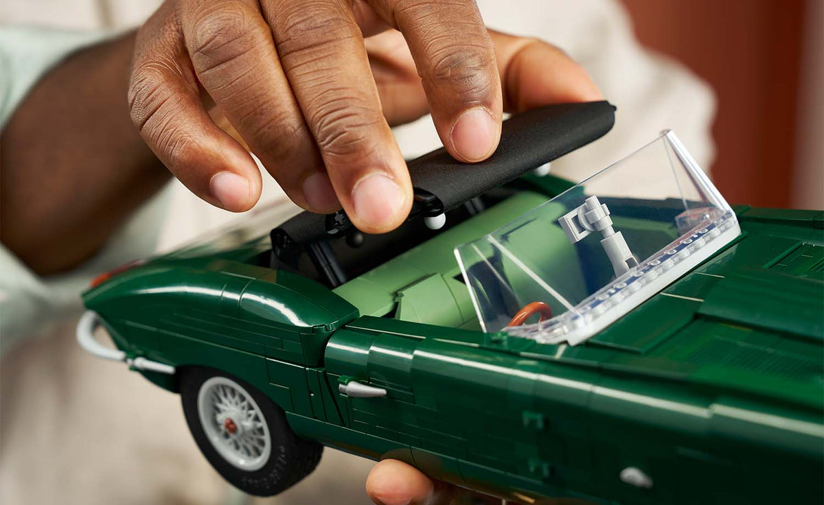 LEGO Icons 11381 Jaguar E-Type