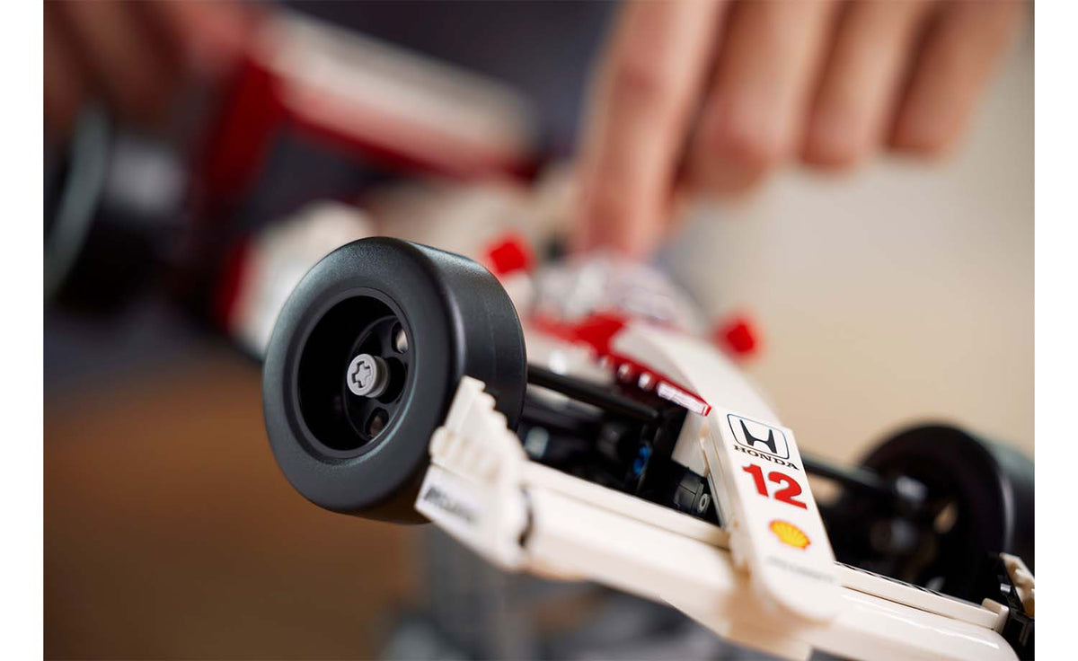 LEGO 10330 ICONS McLaren MP4/4 & Ayrton Senna