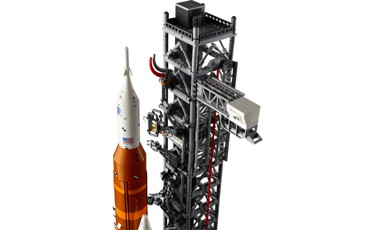 LEGO Icons 10341 NASA Artemis Space Launch System