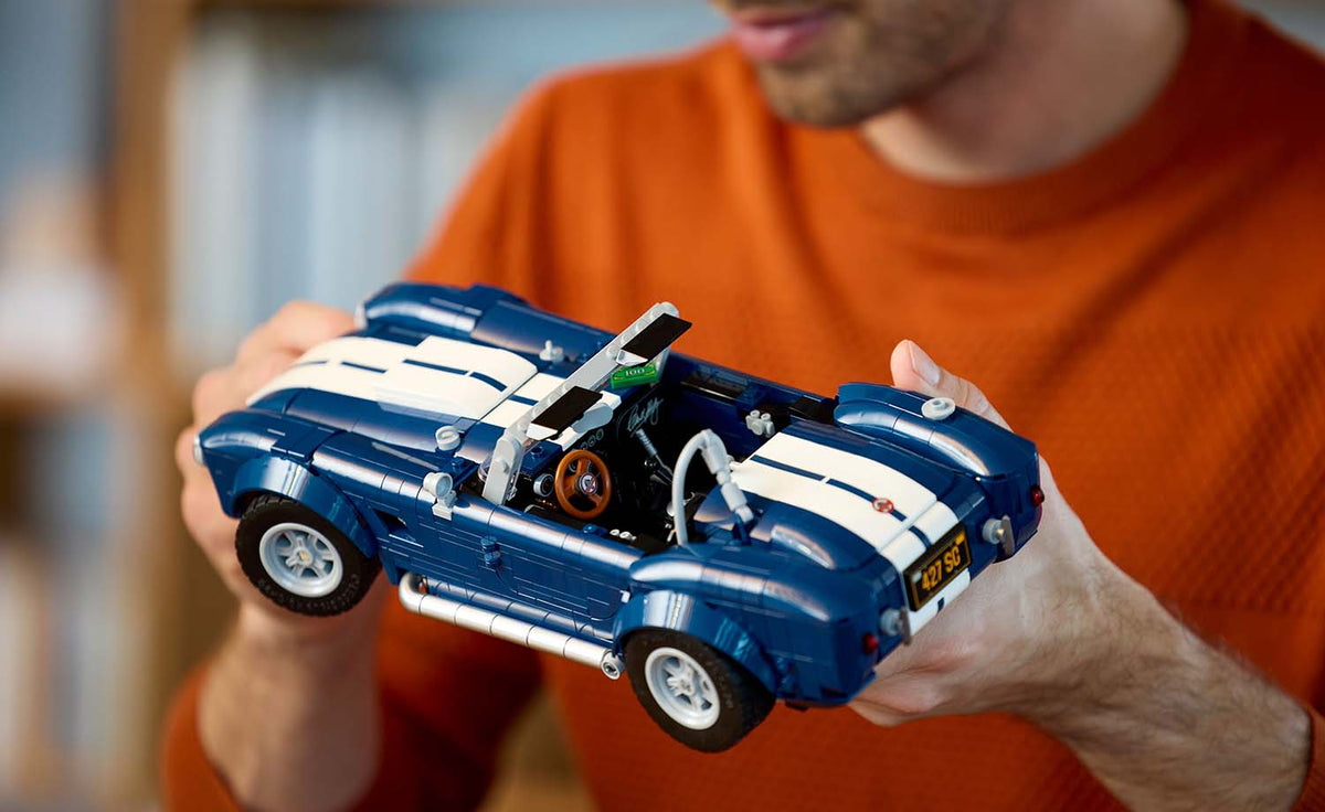LEGO Icons 10357 Shelby Cobra 427 S/C