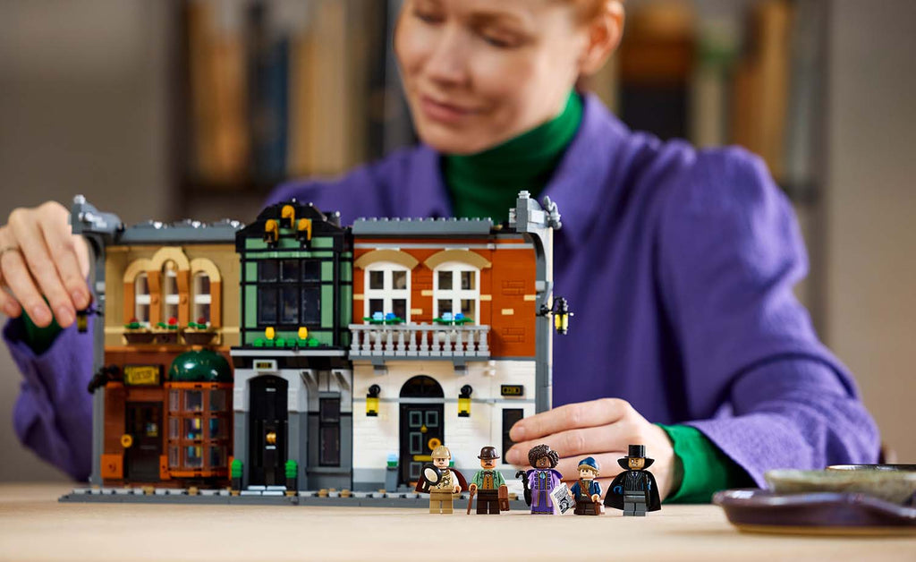 LEGO Icons 10351 Sherlock Holmes: Book Nook