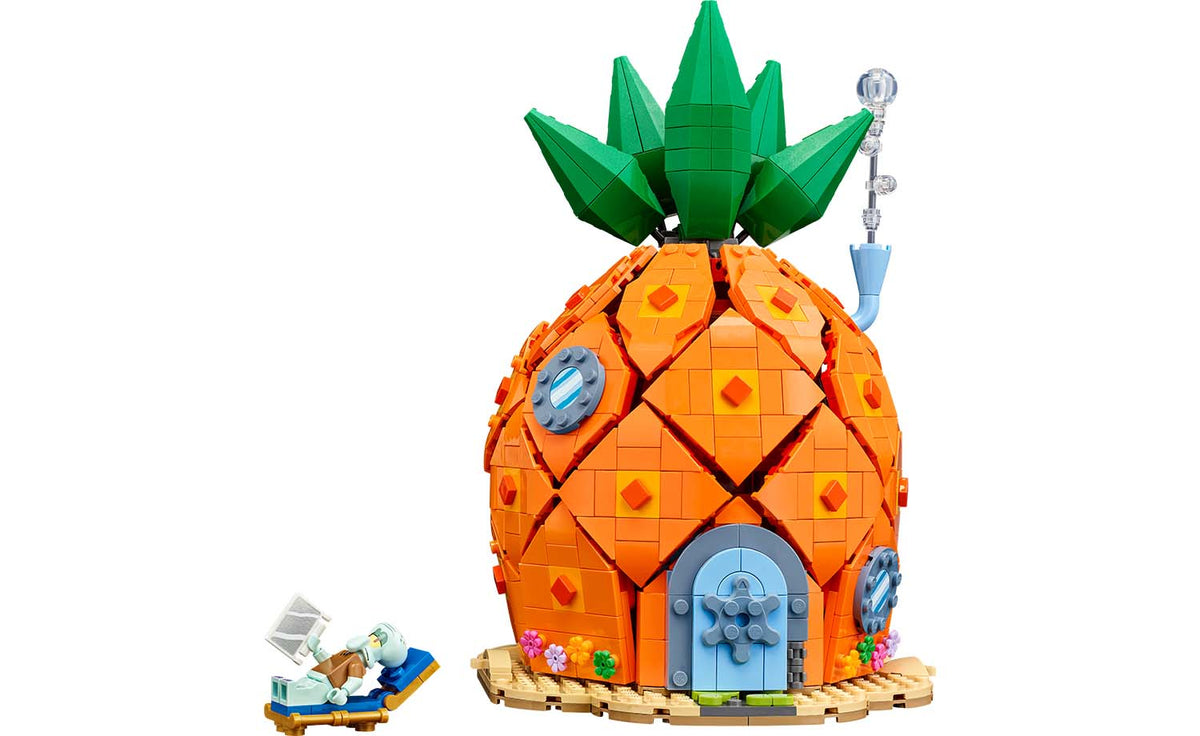 LEGO Icons 11386 SpongeBob SquarePants: Bikini Bottom