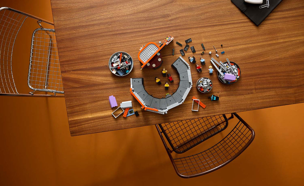LEGO Icons 11385 Star Trek: U.S.S. Enterprise NCC-1701 Bridge