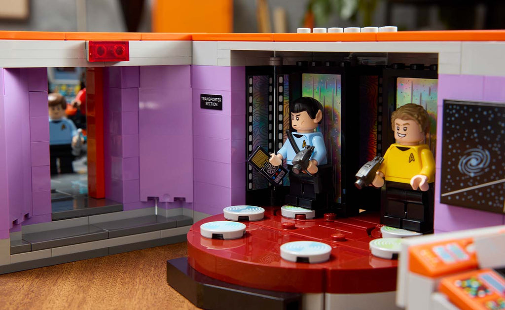 LEGO Icons 11385 Star Trek: U.S.S. Enterprise NCC-1701 Bridge