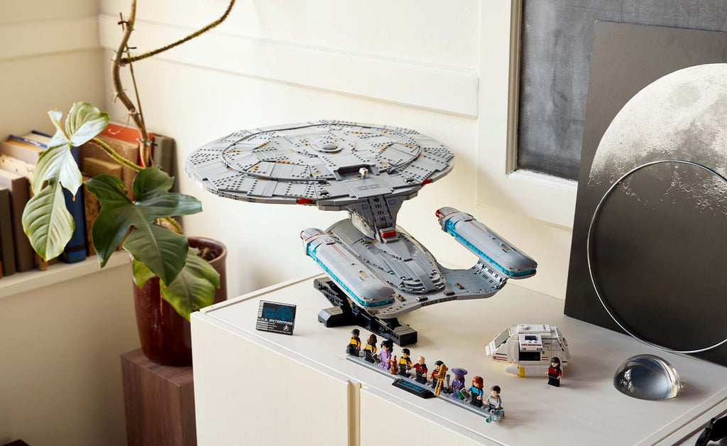 LEGO Icons 10356 Star Trek: U.S.S. Enterprise NCC-1701-D