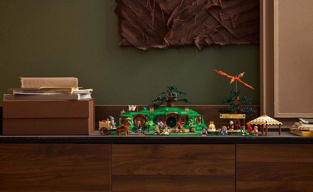 LEGO Icons 10354 The Lord of the Rings: The Shire