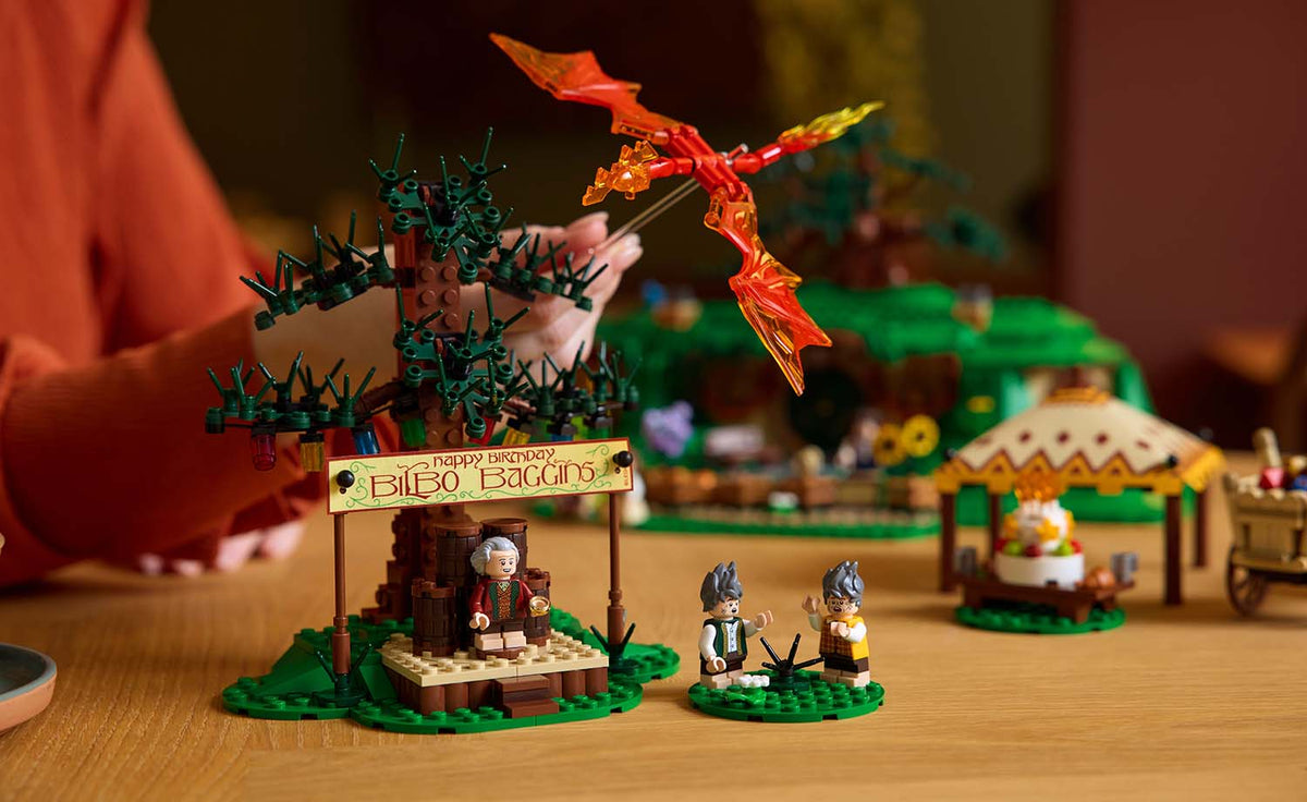 LEGO Icons 10354 The Lord of the Rings: The Shire
