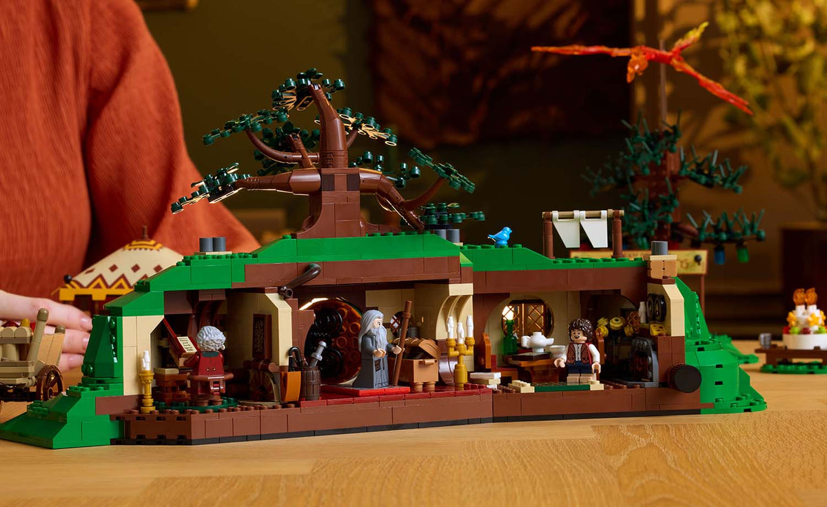 LEGO Icons 10354 The Lord of the Rings: The Shire