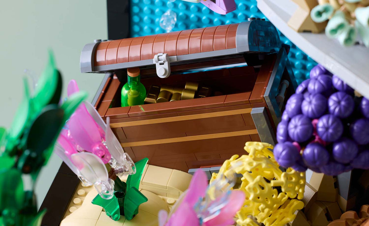 LEGO Icons 10366 Tropical Aquarium