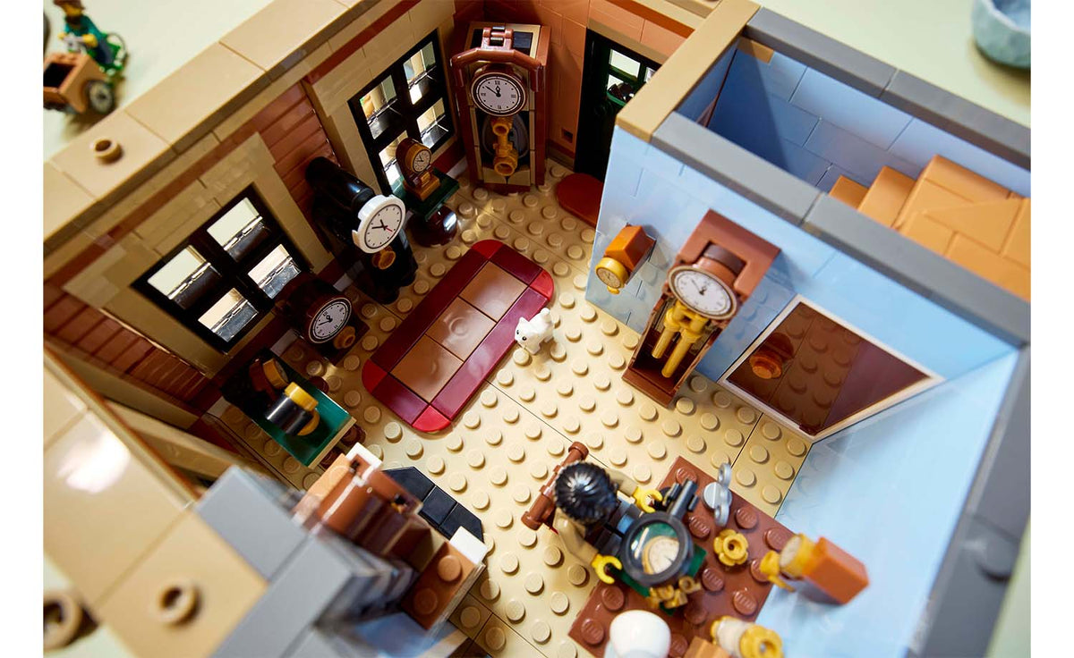 LEGO Icons 10350 Tudor Corner
