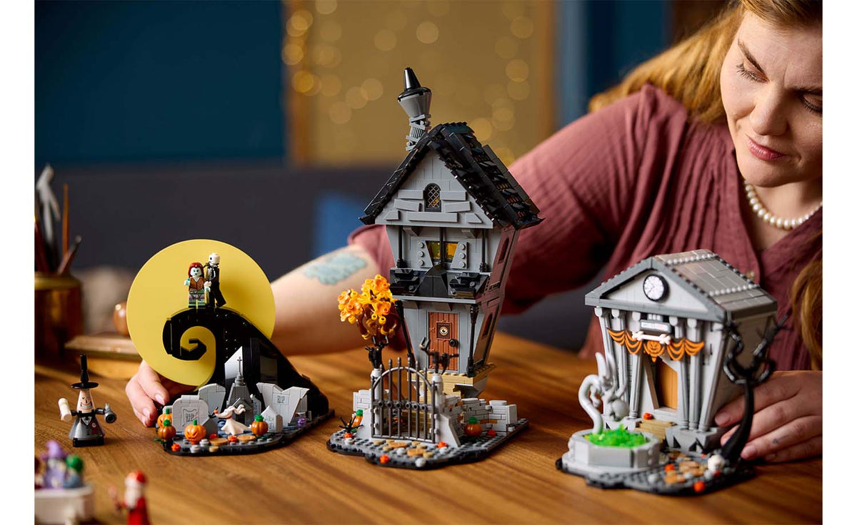 LEGO 21351 Ideas Disney Tim Burton's The Nightmare Before Christmas