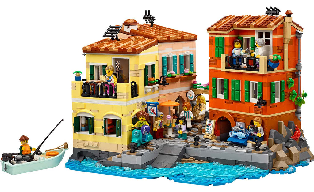 LEGO Ideas 21359 Italian Riviera