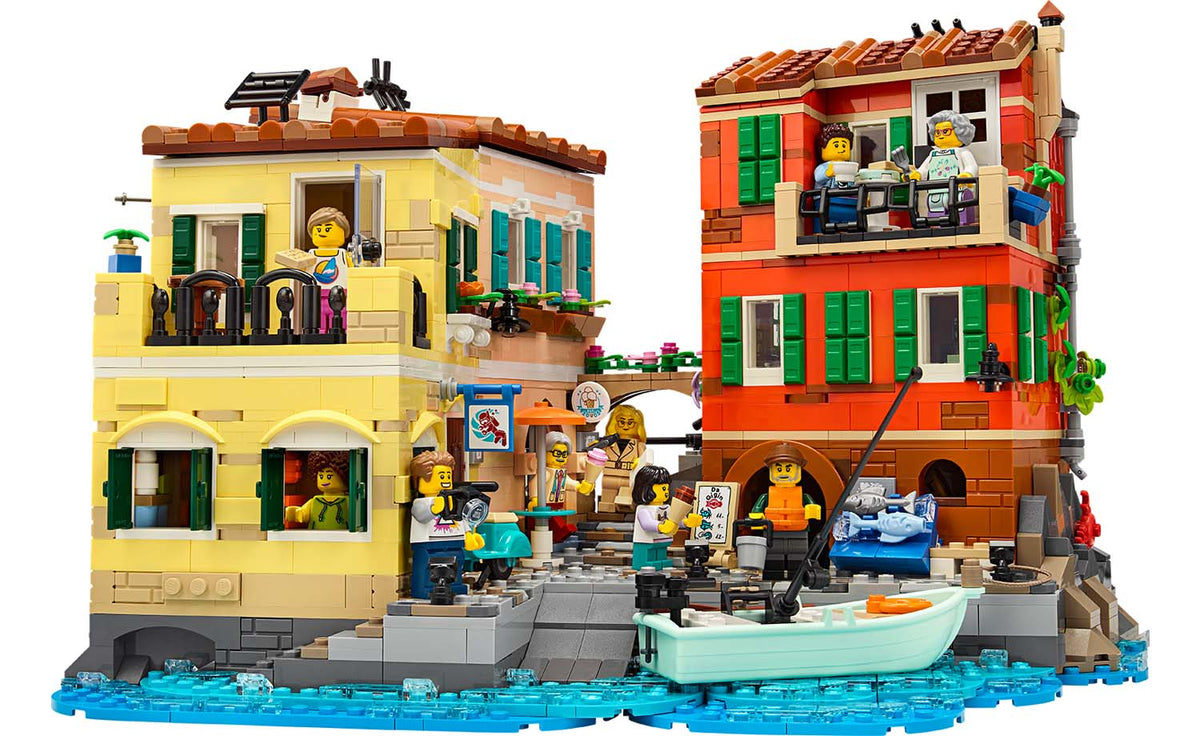 LEGO Ideas 21359 Italian Riviera