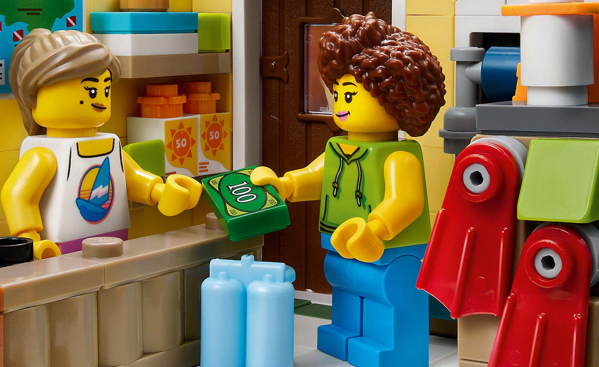LEGO Ideas 21359 Italian Riviera