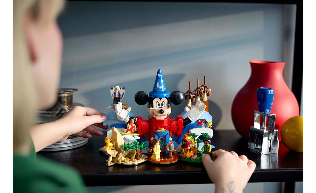 LEGO 21352 Ideas Magic of Disney
