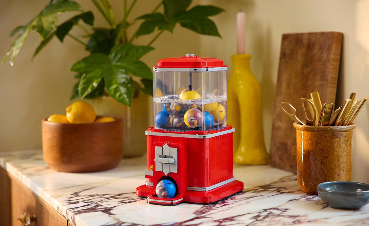 LEGO Ideas 21358 Minifigure Vending Machine